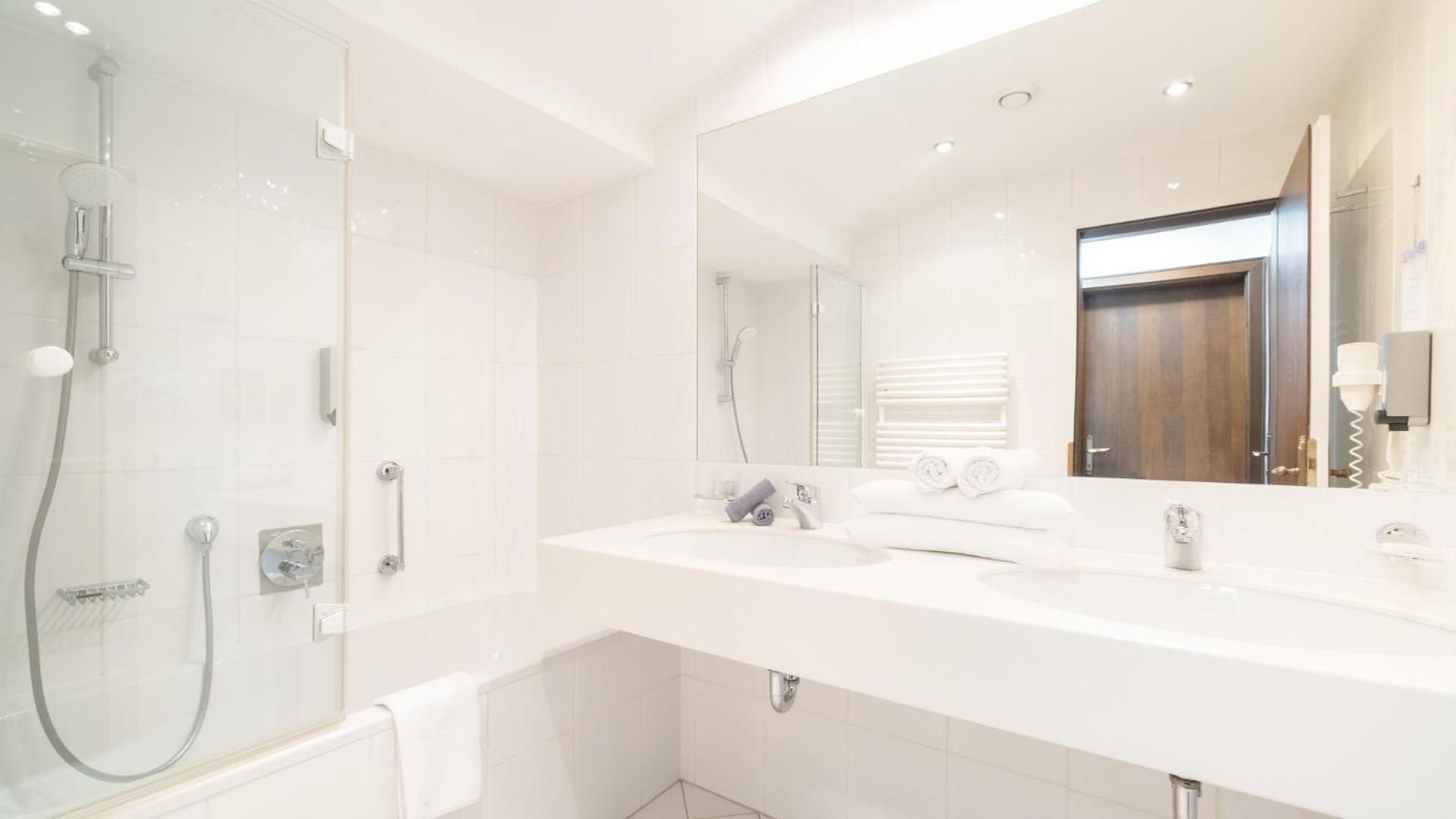Boutique Hotel Olympia Seefeld in Tirol Luaran gambar